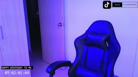 Yulienne online show from September 17, 2:57 am