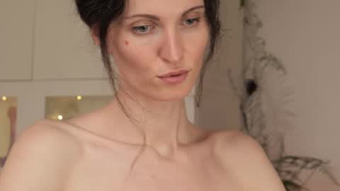 Snapshot of yulladao chatting on February 14, 4:09 pm yulla dao online show from February 14, 4:09 pm