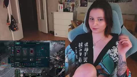 Snapshot of yum_neko_chan chatting on January 16, 7:10 pm Kris online show from January 16, 7:10 pm