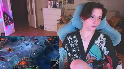 Snapshot of yum_neko_chan chatting on March 6, 7:21 pm Kris online show from March 6, 7:21 pm