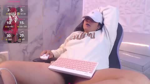 Snowflake online show from February 11, 2:05 am