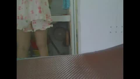 Snapshot of yumi123_ chatting on November 1, 12:34 am yumi123_ online show from November 1, 12:34 am