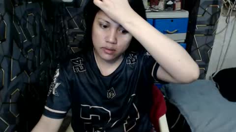 Snapshot of yumi_white chatting on November 3, 4:19 pm yumi online show from November 3, 4:19 pm