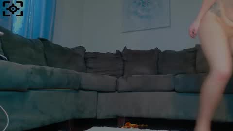 Snapshot of yumiepussyy chatting on February 5, 10:12 pm Payton kelly online show from February 5, 10:12 pm