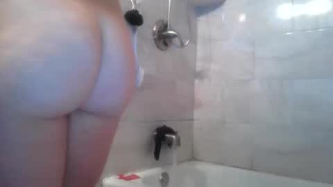 Snapshot of yumiepussyy chatting on November 6, 10:43 pm Payton kelly online show from November 6, 10:43 pm