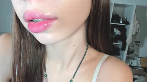 Snapshot of yumm__ chatting on December 4, 1:42 pm Im away next stream September 10 at 1400 Moscow time online show from December 4, 1:42 pm