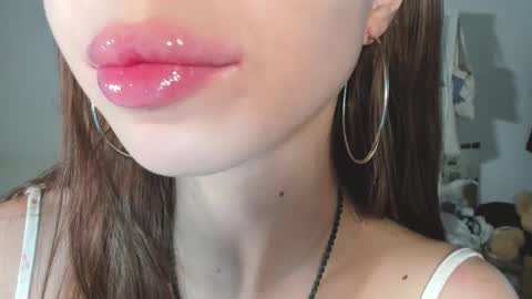 Snapshot of yumm__ chatting on December 19, 10:13 am Im away next stream September 10 at 1400 Moscow time online show from December 19, 10:13 am