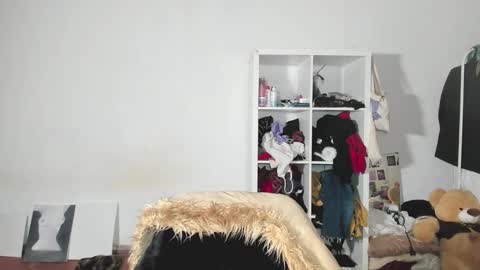 Snapshot of yumm__ chatting on December 19, 4:35 pm Im away next stream September 10 at 1400 Moscow time online show from December 19, 4:35 pm