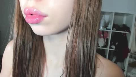 Snapshot of yumm__ chatting on December 27, 10:01 am Im away next stream September 10 at 1400 Moscow time online show from December 27, 10:01 am