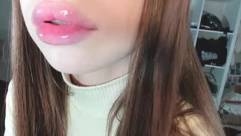 Snapshot of yumm__ chatting on January 19, 7:25 am Im away next stream September 10 at 1400 Moscow time online show from January 19, 7:25 am