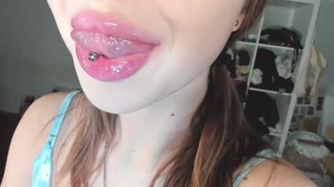 Snapshot of yumm__ chatting on February 7, 1:43 pm Im away next stream September 10 at 1400 Moscow time online show from February 7, 1:43 pm