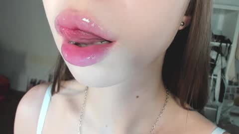 Snapshot of yumm__ chatting on February 17, 2:04 pm Im away next stream September 10 at 1400 Moscow time online show from February 17, 2:04 pm