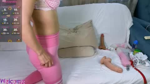 Snapshot of yummy__ayami chatting on September 17, 2:02 am Yummy Ayami online show from September 17, 2:02 am