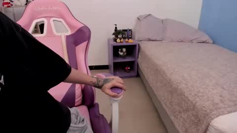 Yuna online show from December 12, 5:26 pm