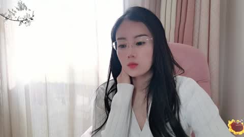 Snapshot of yuner0715 chatting on December 22, 4:17 am YunEr online show from December 22, 4:17 am