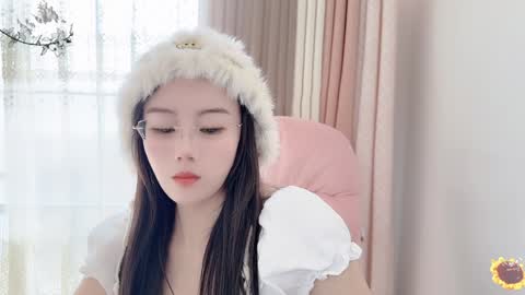 Snapshot of yuner0715 chatting on December 27, 3:31 am YunEr online show from December 27, 3:31 am