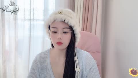Snapshot of yuner0715 chatting on December 30, 3:25 am YunEr online show from December 30, 3:25 am