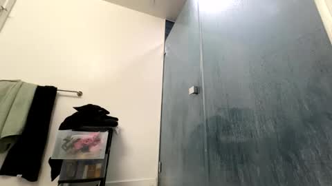 BbyTSSLut online show from March 17, 6:17 am