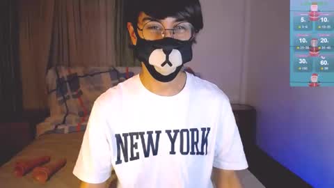 Snapshot of yuniorb chatting on December 26, 3:38 am the puppy boy online show from December 26, 3:38 am