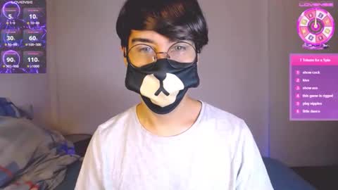 Snapshot of yuniorb chatting on October 20, 3:40 am the puppy boy online show from October 20, 3:40 am