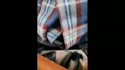 Snapshot of yuppers1234 chatting on February 5, 6:37 pm yuppers1234 online show from February 5, 6:37 pm