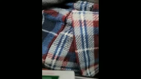 Snapshot of yuppers1234 chatting on February 25, 7:58 pm yuppers1234 online show from February 25, 7:58 pm