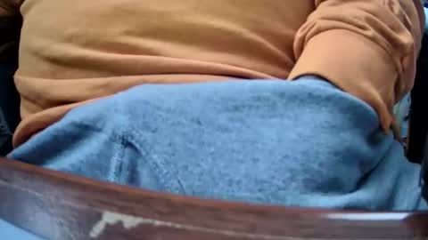 Snapshot of yuppers1234 chatting on December 1, 1:27 pm yuppers1234 online show from December 1, 1:27 pm