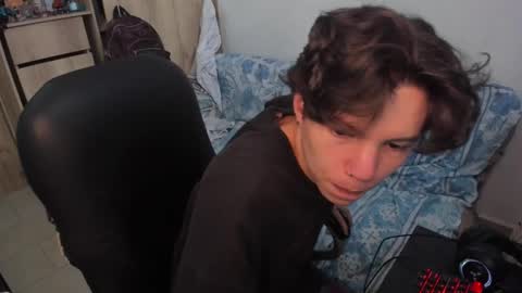 yurii_moody online show from November 30, 5:28 pm