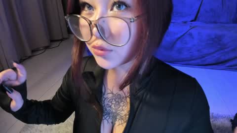 Hi My name Yuriko online show from February 6, 3:20 pm