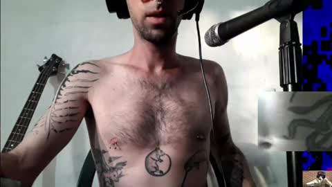 Yuumi online show from December 1, 11:04 pm