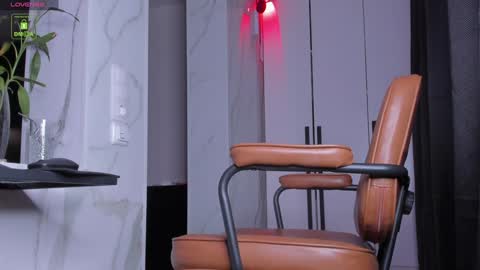 Snapshot of yvonne_miss chatting on February 3, 5:14 pm yvonne_miss online show from February 3, 5:14 pm