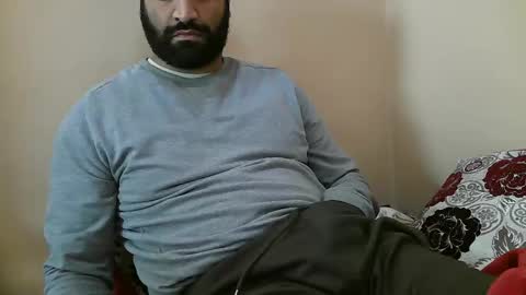 Snapshot of yxxtxxdentyk chatting on November 18, 5:45 am Bi BearXXX online show from November 18, 5:45 am