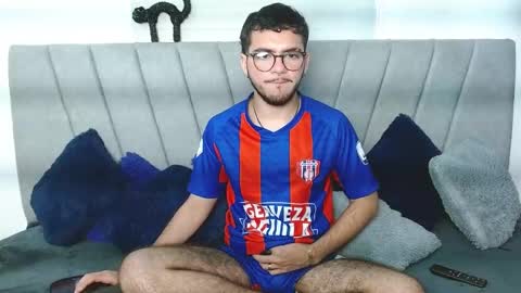 Zack  online show from October 11, 5:17 am