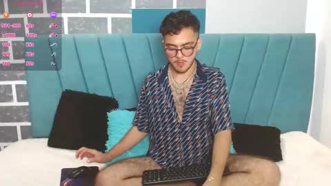 Zack  online show from November 26, 1:39 am