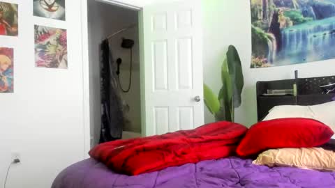 Zack Pipher online show from April 26, 12:58 pm