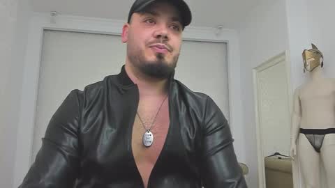 Zack online show from December 16, 11:50 pm