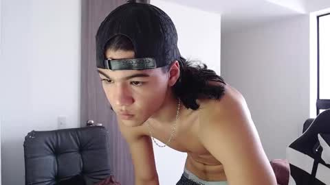 Snapshot of zackss_player chatting on September 27, 9:09 pm zackss_player online show from September 27, 9:09 pm