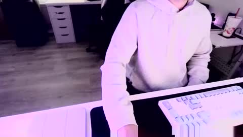 zadddysad online show from December 3, 7:34 pm