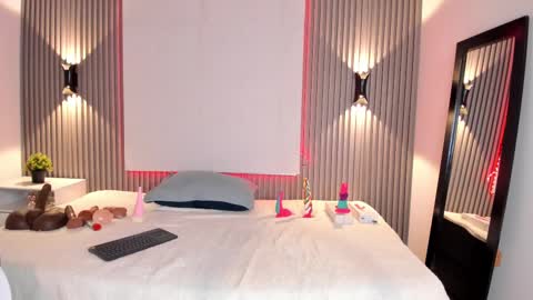 zafira online show from February 11, 2:46 pm