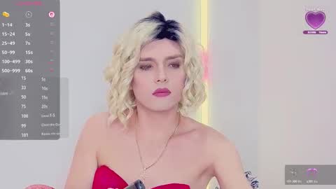 Snapshot of zagadka33333 chatting on November 14, 2:54 am Zagadka33333 online show from November 14, 2:54 am