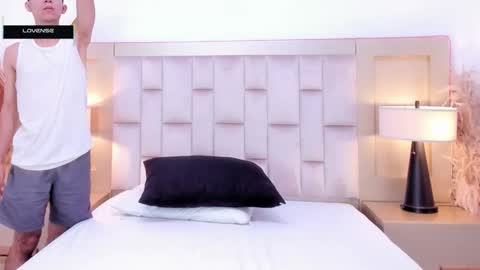 zahir_ashar online show from April 29, 11:47 am