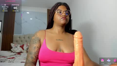 zahra_rose online show from April 6, 8:54 pm