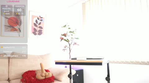 Zara Williams online show from January 8, 5:48 pm