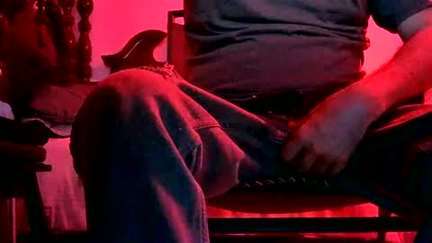 Snapshot of zanaximandro chatting on December 16, 4:39 am UareTheBoss online show from December 16, 4:39 am