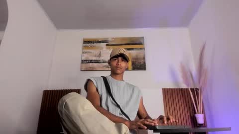 Snapshot of zander_2120 chatting on January 6, 12:42 pm Zander online show from January 6, 12:42 pm