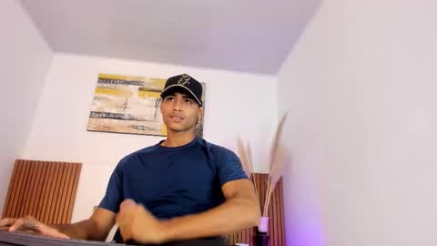 Snapshot of zander_2120 chatting on March 4, 1:17 pm Zander online show from March 4, 1:17 pm