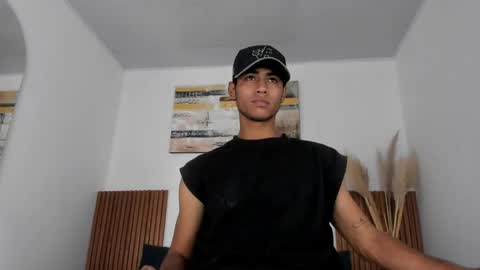 Zander online show from April 18, 1:37 pm