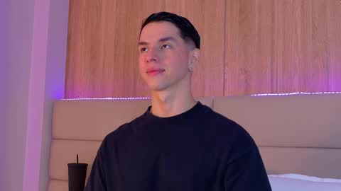 Snapshot of zanedawson chatting on November 29, 7:55 am Zane Dawson online show from November 29, 7:55 am