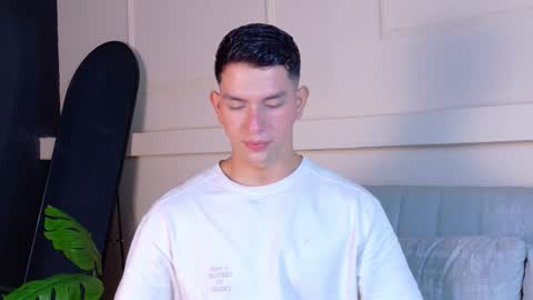 Zane Dawson online show from February 1, 1:37 am