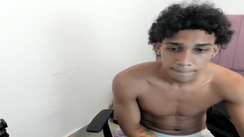 zanxley_ online show from January 6, 7:24 pm